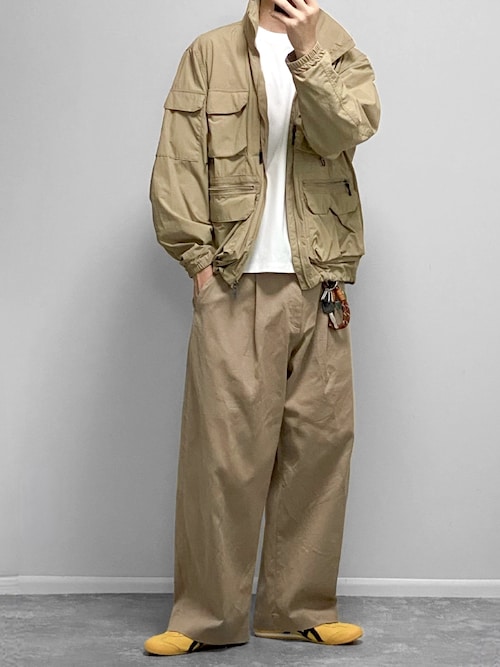「WYM LIDNM(ウィム バイ リドム)のHARD GABA LOOSE FIT TROUSERS(その他パンツ)」を使った、gakuさん(メンズ・173cm)の秋コーディネート