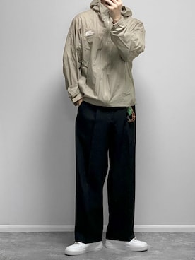 「アイテム（ソックス/靴下、ブラック系）」を使った、gakuさん（メンズ・173cm）の秋コーディネート