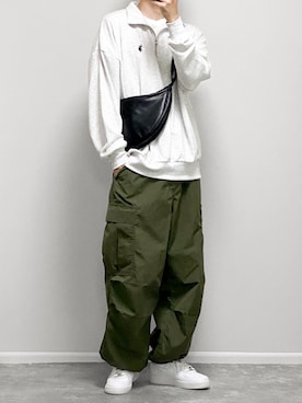 「重ね着ベストシーズン」｜「アイテム（スウェット）」を使った、gakuさん（メンズ・173cm）の秋コーディネート