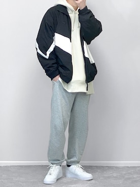 「パーカー」｜「アイテム（ブルゾン）」を使った、gakuさん（メンズ・173cm）の春コーディネート