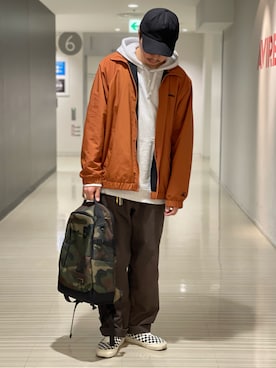 「アイテム（ブルゾン、ブラウン系）」を使った、Kenichiさん（メンズ・177cm）の冬コーディネート