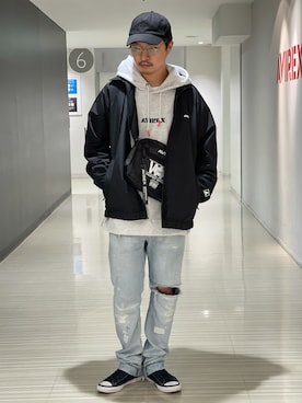 「AVIREX（アヴィレックス）のアイテム（バッグ）」を使った、Kenichiさん（メンズ・177cm）の秋コーディネート