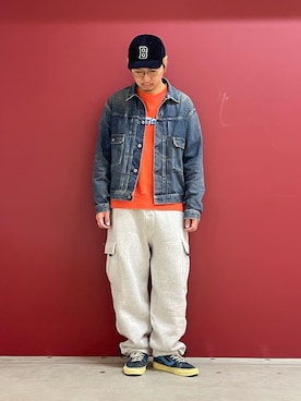「AVIREX（アヴィレックス）のアイテム（デニムジャケット）」を使った、Kenichiさん（メンズ・177cm）の冬コーディネート