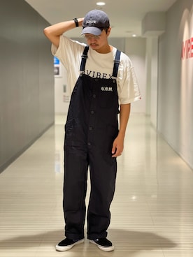 「AVIREX（アヴィレックス）のアイテム（オールインワン・サロペット）」を使った、Kenichiさん（メンズ・177cm）の秋コーディネート