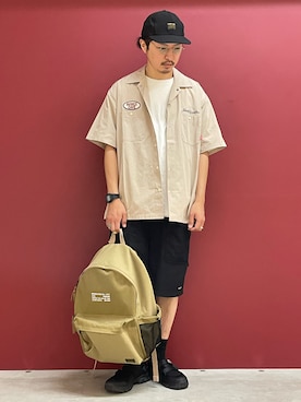 「AVIREX（アヴィレックス）のアイテム（シャツ/ブラウス）」を使った、Kenichiさん（メンズ・177cm）の夏コーディネート