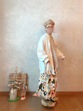 「R&D.M.Co OLDMAN’S TAILOR（オールドマンズテイラー）のアイテム（帽子）」を使った、なお なお。さん（レディース・159cm）の冬コーディネート