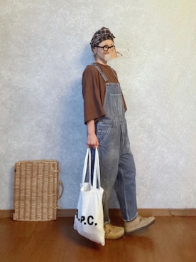 「A.P.C.」｜「アイテム（オールインワン・サロペット）」を使った、なお なお。さん（レディース・159cm）の秋コーディネート