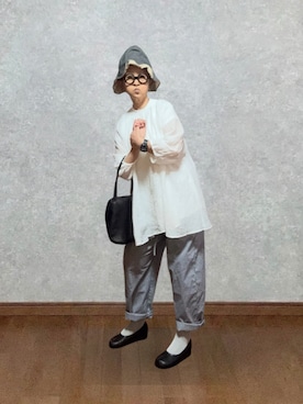 「GU（ジーユー）のアイテム（パンツ、ブルー系）」を使った、なお なお。さん（レディース・159cm）の夏コーディネート