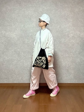 「アイテム（帽子、ホワイト系）」を使った、なお なお。さん（レディース・159cm）の春コーディネート