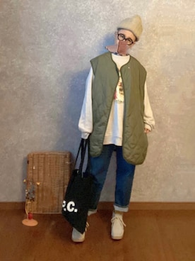 「ワラビーブーツ」｜「アイテム（ノーカラージャケット）」を使った、なお なお。さん（レディース・159cm）の秋コーディネート