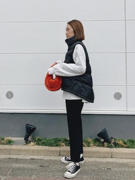 「アイテム（ダウンベスト）」を使った、yanさん（レディース・160cm）の冬コーディネート