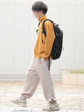 「DOOPZ（ドープス）のアイテム（スウェット）」を使った、とっしーさん（メンズ・184cm）の春コーディネート