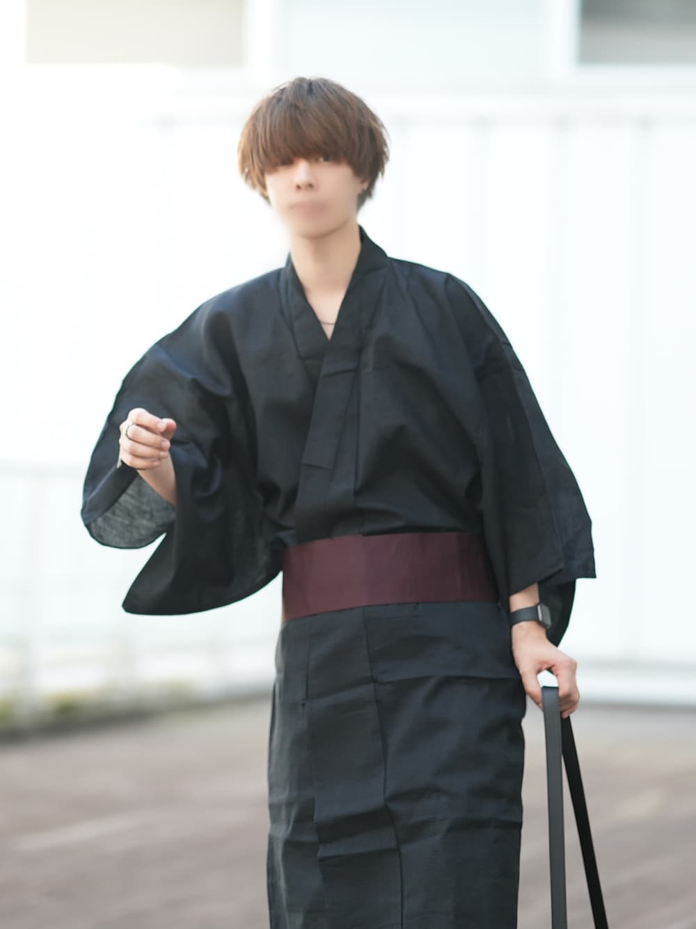 「浴衣、夏コーデ、お祭り、和風、着物、浴衣男子、浴衣祭り、ゆかた、オトナカジュアル」｜「KYOETSUのしじら浴衣3点セット（浴衣、ブラック系）」を使った、とっしーさん（メンズ・184cm）の夏コーディネートの1枚目の写真