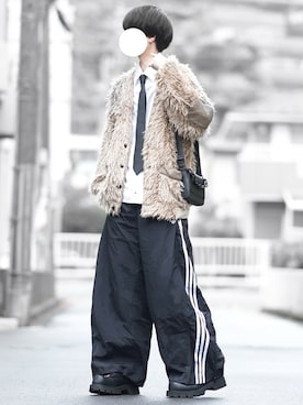 「アイテム（スウェットパンツ）」を使った、とっしーさん（メンズ・184cm）の秋コーディネート