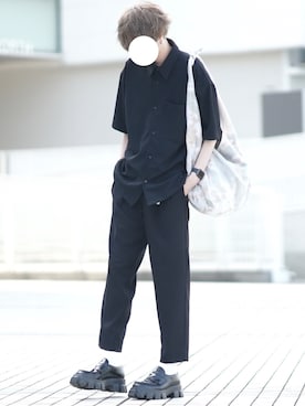 「DOOPZ（ドープス）のアイテム（スラックス）」を使った、とっしーさん（メンズ・184cm）の春コーディネート