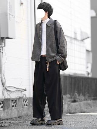 「DOOPZ(ドープス)のHyper Fine Tapered Slacks - ハイパーファインテーパードスラックス(セットアップ可能)(スラックス)」を使った、とっしーさん(メンズ・184cm)の秋コーディネート
