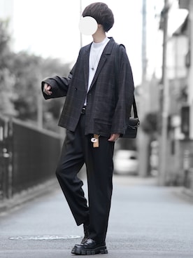 「アイテム（キーホルダー）」を使った、とっしーさん（メンズ・184cm）の秋コーディネート