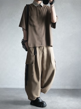 「DOOPZ（ドープス）のParachute Wide Cargo Pants - パラシュートワイドカーゴパンツ（カーゴパンツ）」を使った、とっしーさん（メンズ・184cm）の夏コーディネート