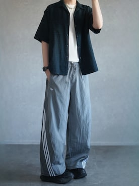 「DISCOVERED（ディスカバード）のアイテム」を使った、とっしーさん（メンズ・184cm）の春コーディネート