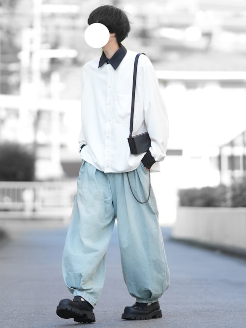 「DOOPZ(ドープス)のOVERSIZED DOLMAN SLEEVE SHIRT - オーバーサイズドルマンスリーブシャツ(シャツ/ブラウス)」を使った、とっしーさん(メンズ・184cm)の秋コーディネート