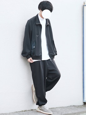 「オーバーサイズ」｜「アイテム（ジャージ）」を使った、とっしーさん（メンズ・184cm）の秋コーディネート