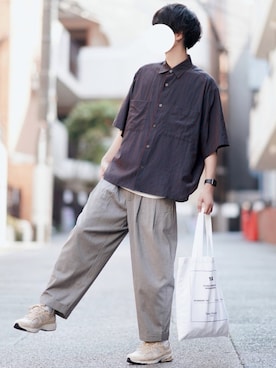 「DOOPZ（ドープス）のアイテム（スラックス）」を使った、とっしーさん（メンズ・184cm）の夏コーディネート