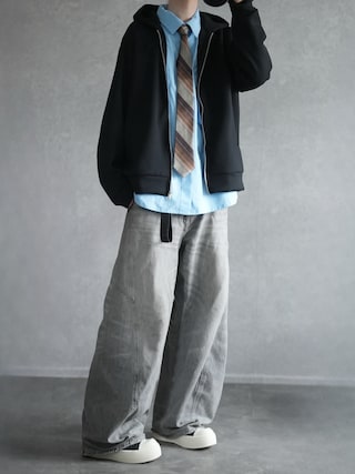 「DOOPZ（ドープス）のBOXY CARGO POCKET TECK SHIRT - ボクシーカーゴポケットテックシャツ（シャツ/ブラウス）」を使った、とっしーさん（メンズ・184cm）の春コーディネート