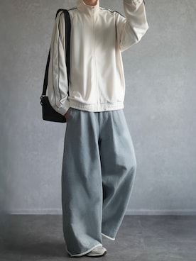 「ADRER（アドラー）のアイテム」を使った、とっしーさん（メンズ・184cm）の冬コーディネート