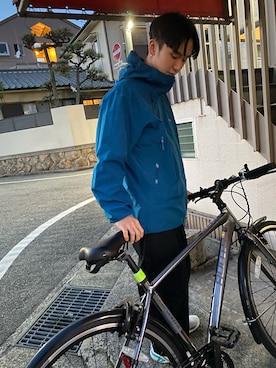 「ARC'TERYX（アークテリクス）のアイテム（ナイロンジャケット）」を使った、kobedaysさん（メンズ・172cm）の夏コーディネート