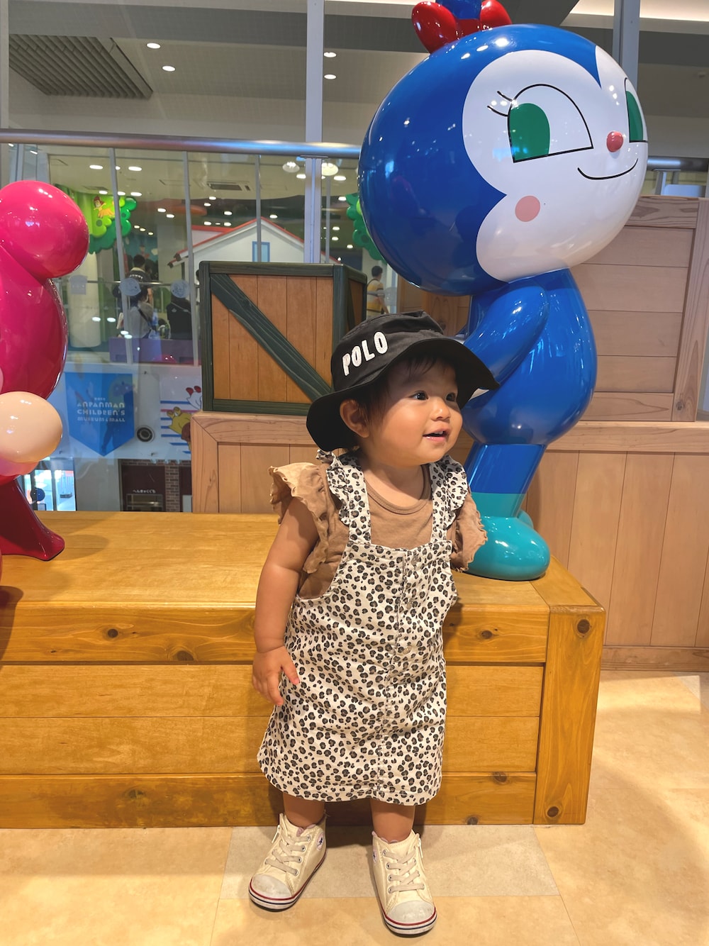 「ワンピース、レオパード、レオパード柄、H&M、ひょう柄、ジャンパースカート、Polo Ralph Lauren、バケットハット、ベビーコーデ、キッズファッション、おしゃれさんと繋がりたい、おんなのこコーデ、未来のWEARISTAプロジェクト」｜「H&Mのアイテム（ジャンパースカート、その他）」を使った、ゆじゅさん（キッズ・80cm）の夏コーディネートの1枚目の写真