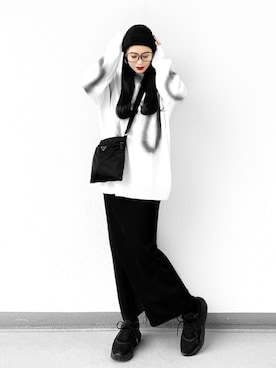 「PRADA（プラダ）のPrada - ファスナー ショルダーバッグ - men - ナイロン - ワンサイズ（ショルダーバッグ）」を使った、Aiさん（レディース・163cm）の冬コーディネート