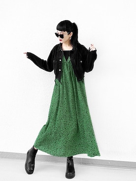 「LVEU.（ラブユ.）のアイテム（デニムジャケット）」を使った、Aiさん（レディース・163cm）の秋コーディネート