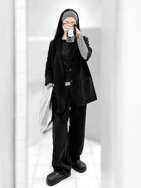 「アイテム（テーラードジャケット、ブラック系）」を使った、Aiさん（レディース・163cm）の秋コーディネート