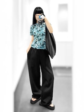 「ブルー」｜「アイテム（スウェットパンツ）」を使った、Aiさん（レディース・163cm）の秋コーディネート