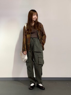 「古着好きな人と繋がりたい」｜「アイテム（その他シューズ）」を使った、澪（ﾚｲ）さん（レディース・153cm）の秋コーディネート
