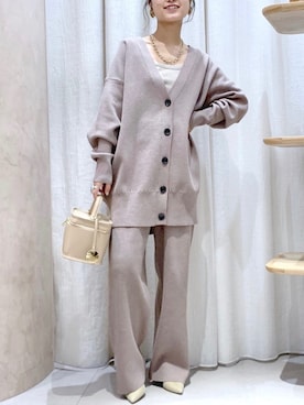 「BEVINI（べヴィニ）のアイテム」を使った、BABYLONE STAFFさん（レディース・158cm）の冬コーディネート