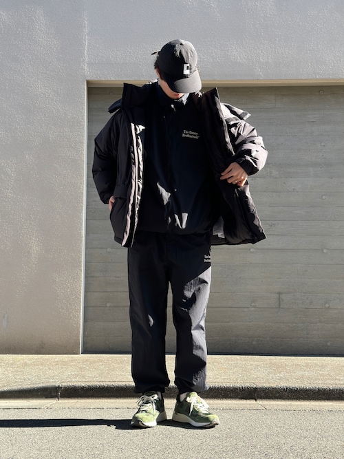 ナイロンジャケットを使った「CLESSTE」の人気ファッション