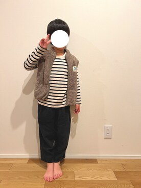 「アイテム（ベスト、ブラウン系）」を使った、kaikykaさん（キッズ・123cm）の秋コーディネート