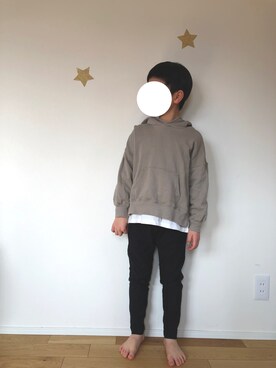 「devirock（デビロック）のアイテム（パーカー）」を使った、kaikykaさん（キッズ・123cm）の春コーディネート