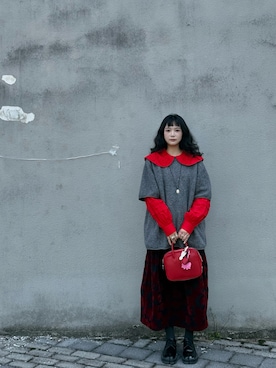 COMME des GARCONS GIRLのトートバッグを使った人気ファッション