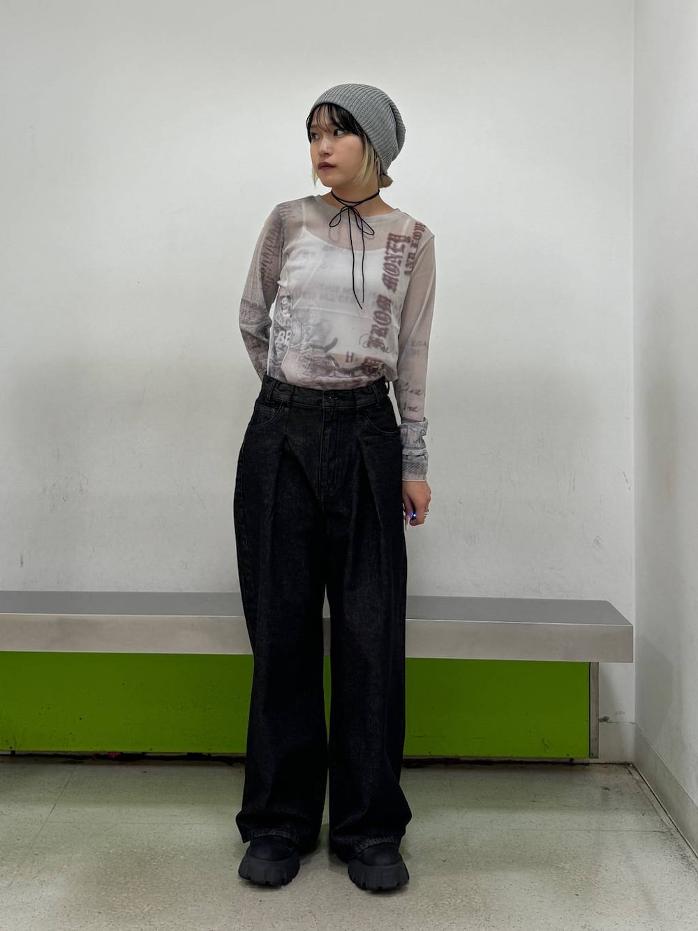 「低身長、JEANASIS」｜「JEANASISのコラージュシアーパネルラインLS/151429（Tシャツ/カットソー、グレー系）」を使った、ミサ(JEANASiS)さん（レディース・155cm）の夏コーディネートの1枚目の写真