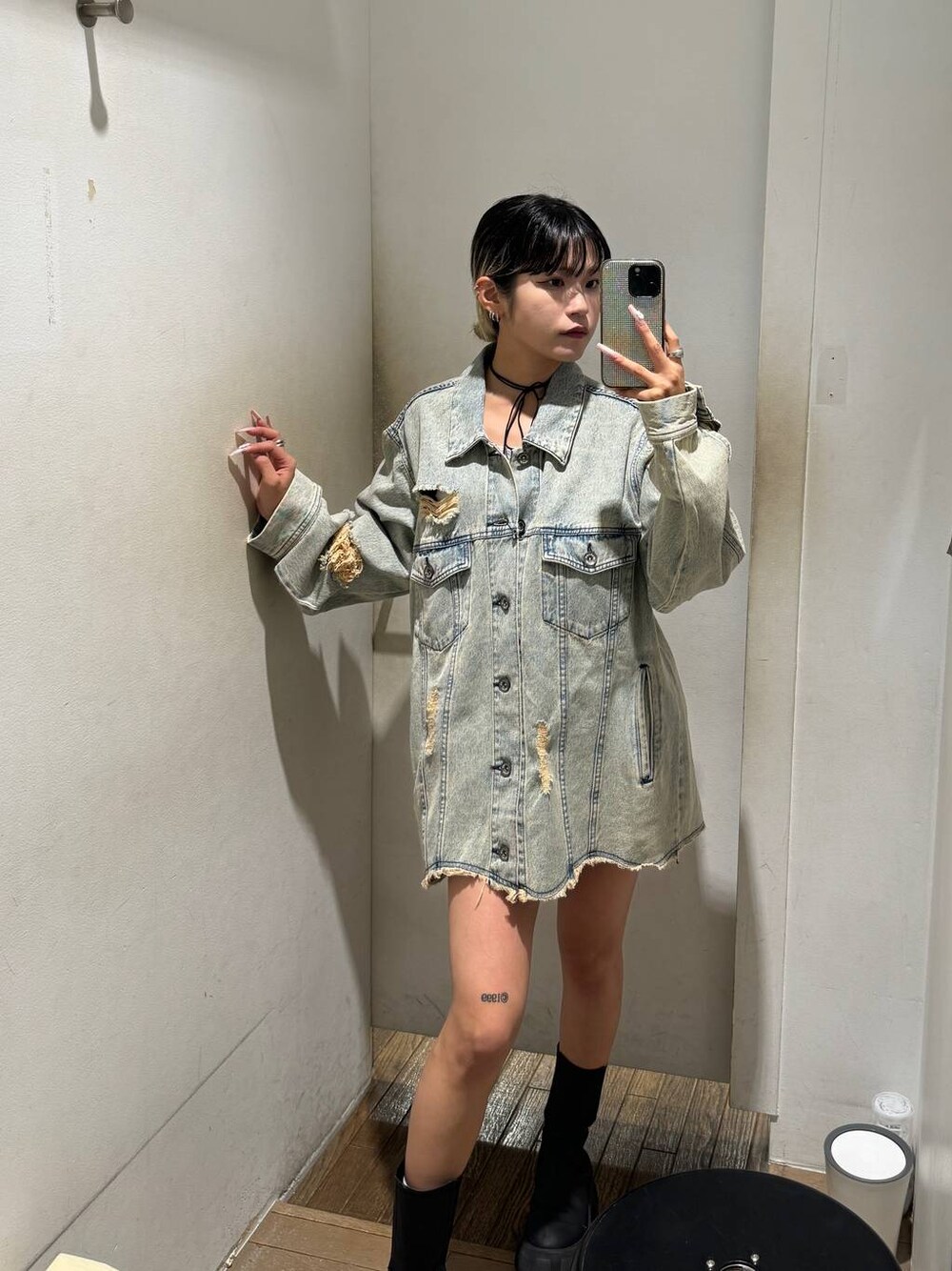「低身長、JEANASIS」｜「JEANASISのクラッシュルーズＧジャン/133305（デニムジャケット、ブルー系）」を使った、ミサ(JEANASiS)さん（レディース・155cm）の夏コーディネートの1枚目の写真