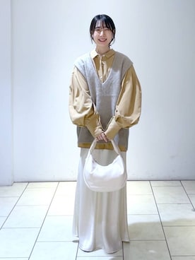 「A part by（アパートバイ）のアイテム（イヤリング）」を使った、なかみさん（レディース・154cm）の秋コーディネート