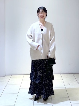 「A part by（アパートバイ）のアイテム（イヤリング）」を使った、なかみさん（レディース・154cm）の秋コーディネート