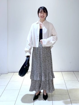 「A part by（アパートバイ）のアイテム（イヤリング）」を使った、なかみさん（レディース・154cm）の秋コーディネート