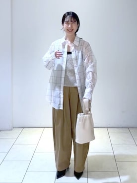 「A part by（アパートバイ）のアイテム（イヤリング）」を使った、なかみさん（レディース・154cm）の秋コーディネート