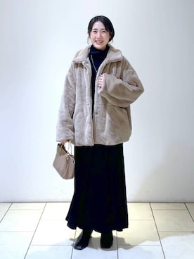 「e/rm（イーアールエム）のファージャケット（その他アウター）」を使った、なかみさん（レディース・154cm）の冬コーディネート