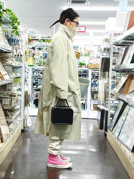 「チャックテイラー」｜「アイテム（スウェットパンツ）」を使った、めそさん（レディース・158cm）の春コーディネート
