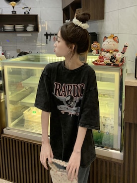 「DEVICE（デバイス）のアイテム（トップス）」を使った、DEVICEさん（レディース・160cm）の春コーディネート