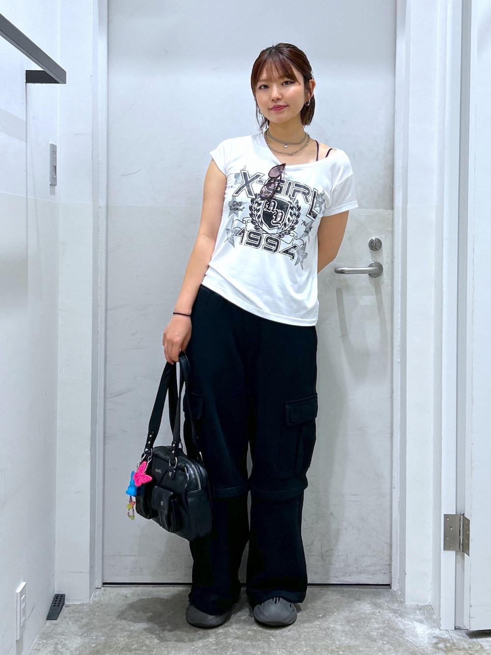「X-girl、x-girl、x-girl stages、x-girl_ootd、X-girl _ootd、エックスガール、エックスガール(X-girl)」｜「X-girlのSTAR AND EMBLEM S/S TEE（Tシャツ/カットソー、ホワイト系）」を使った、a i n aさん（レディース・164cm）の夏コーディネートの1枚目の写真